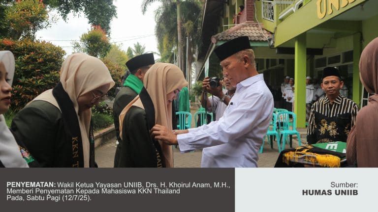 PENUH HARU ROMBONGAN MAHASISWA KKN THAILAND DISAMBUT, YAYASAN, REKTOR DAN KELUARGA