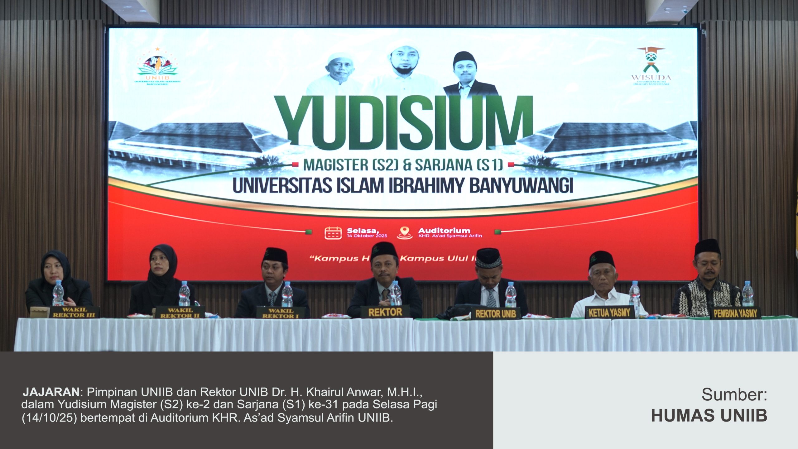 329 MAHASISWA UNIIB RESMI DIKUKUHKAN